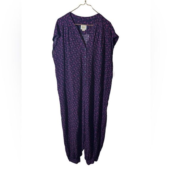 MAEVEjumpsuit medium